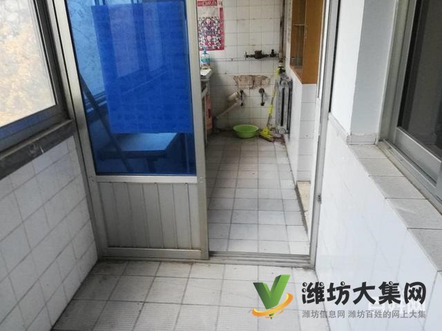 32萬購教師公寓，二樓三室朝陽，領包入住