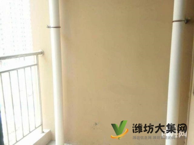 低首付 區(qū)政府近 凡爾賽麗都 客廳朝陽(yáng) 新房未住