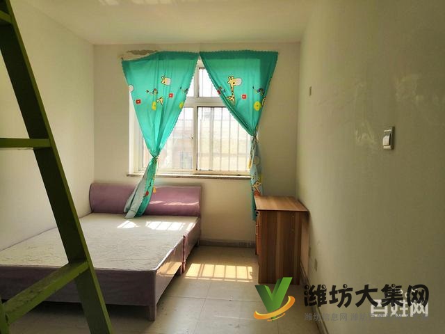 福滿園上下復(fù)式，精裝未住，四室兩廳帶倉(cāng)庫(kù)